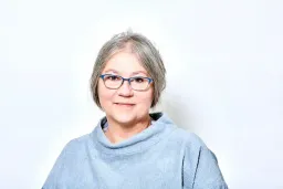 Professor Carolyn Summerbell