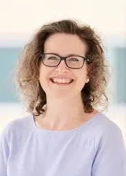 Professor Mélanie Henderson