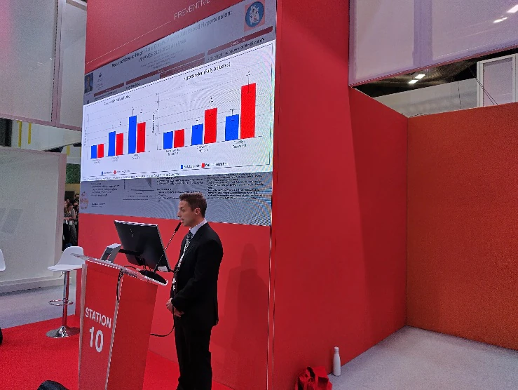 Dr. Douglas Corsi, presenting an abstract at the European Society of Cardiology Congress in Madrid, Spain, August 2025. - Photo 3 of 3
